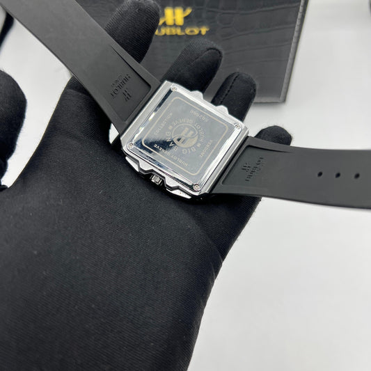 Hub watch