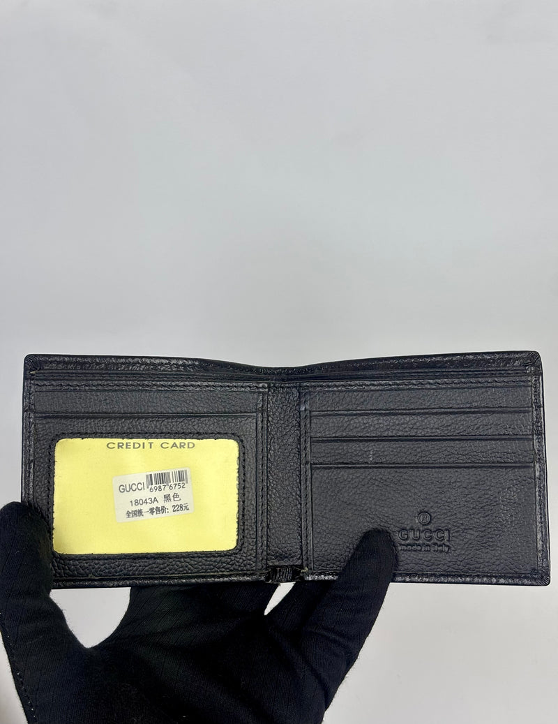 Branded Short Wallet