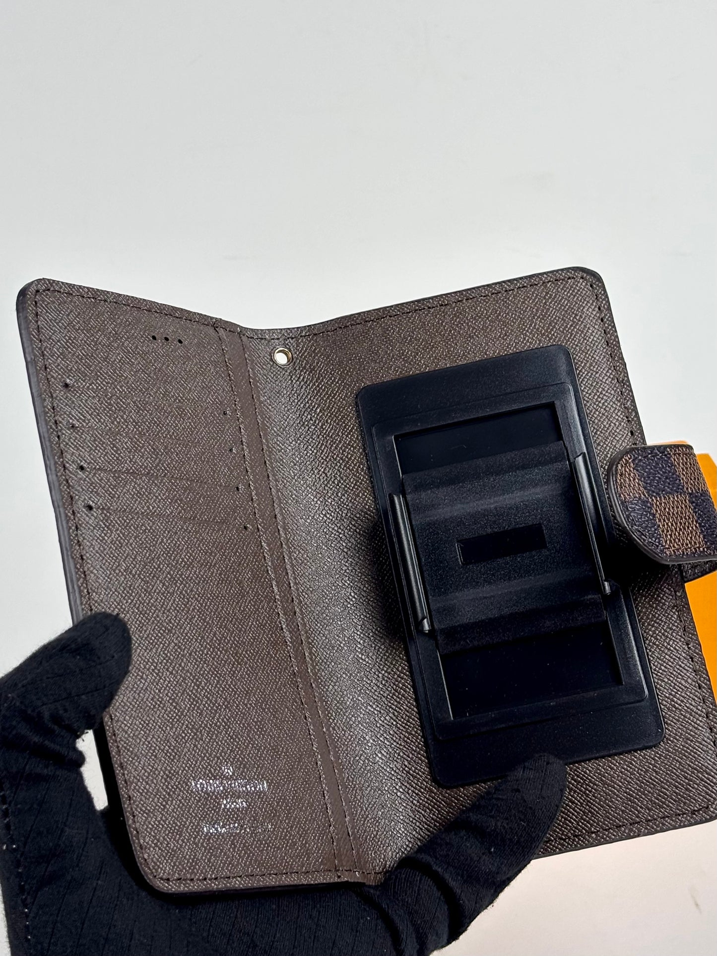 Imported Mobile Pouch